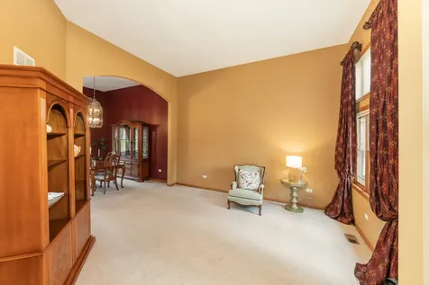 1340 Witham Lane Woodridge IL 60517