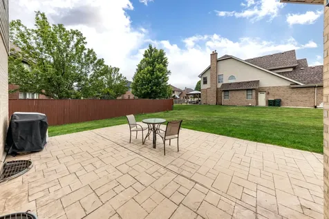 1340 Witham Lane Woodridge IL 60517