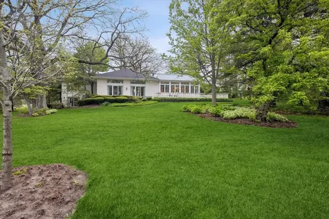 534 Plymouth Court Frankfort IL 60423