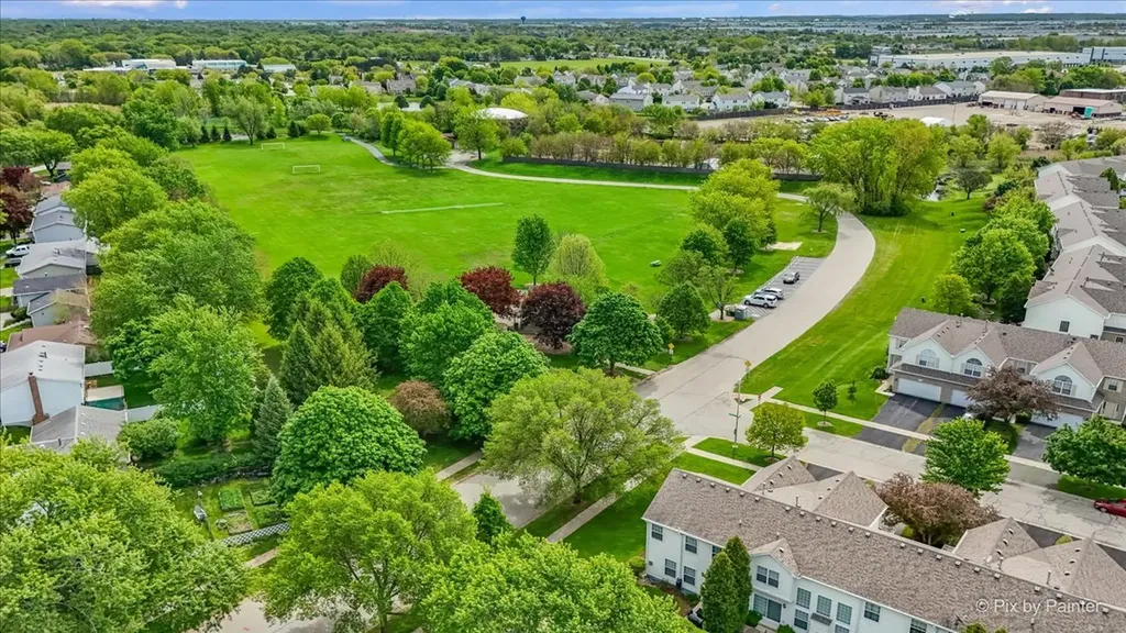 1070 Lily Field Lane Bolingbrook IL 60440