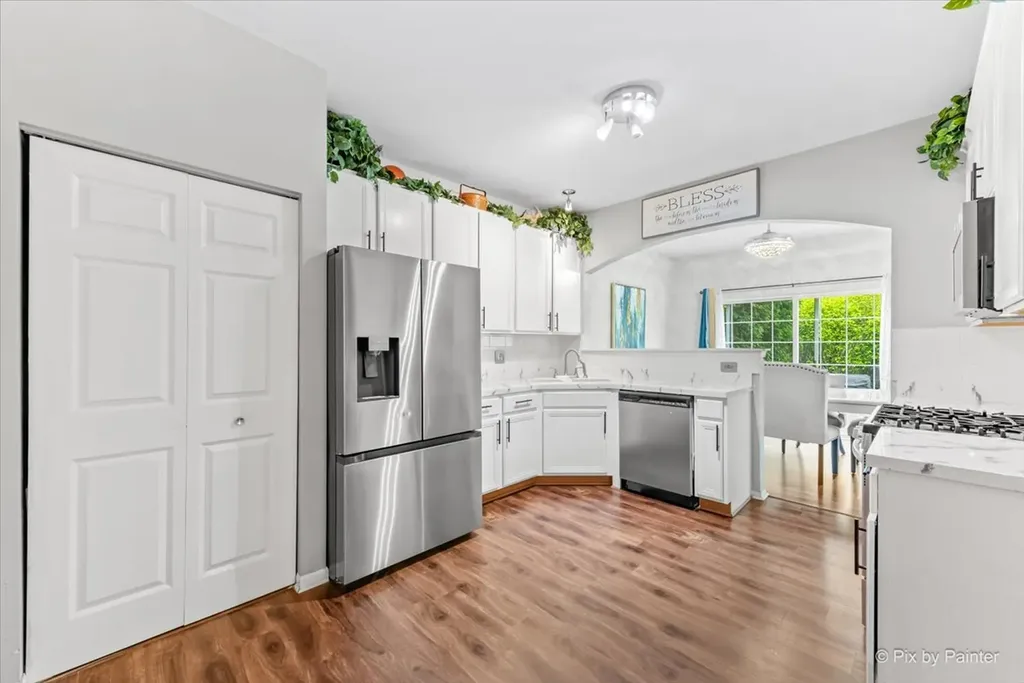 1070 Lily Field Lane Bolingbrook IL 60440