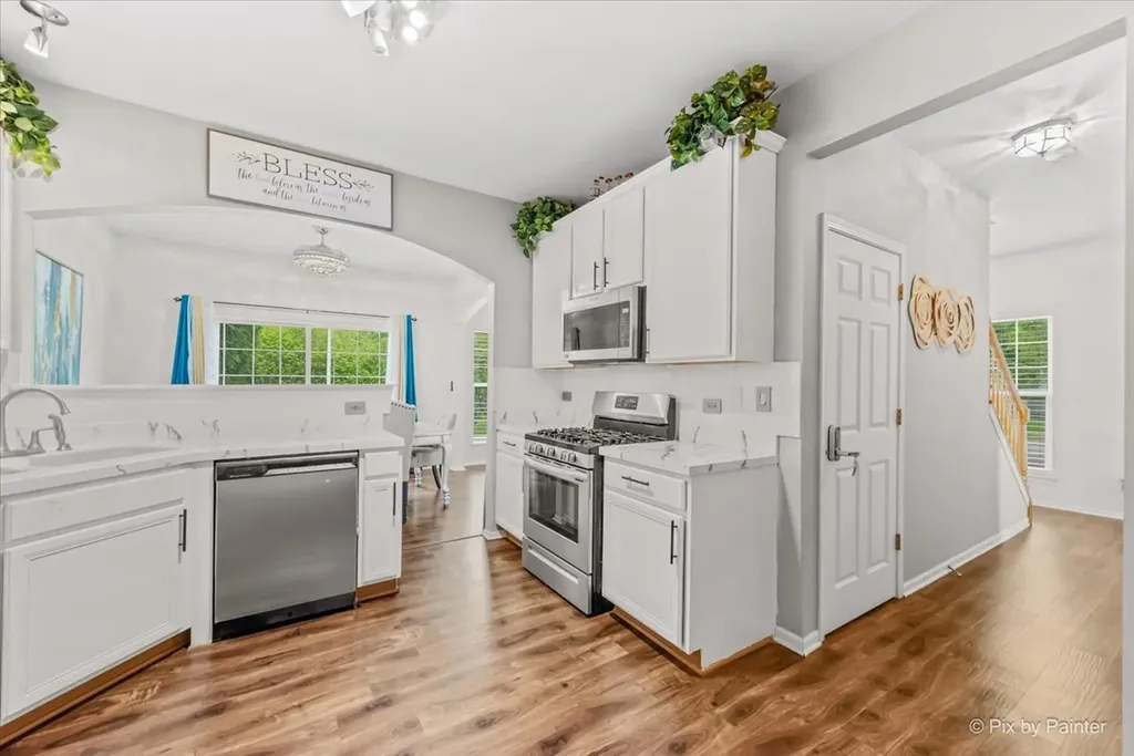 1070 Lily Field Lane Bolingbrook IL 60440