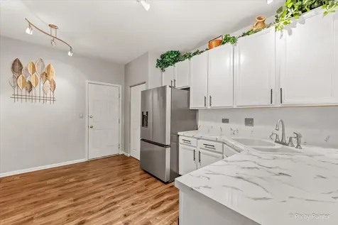1070 Lily Field Lane Bolingbrook IL 60440
