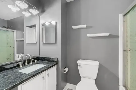 160 Fairfield Lane Carol Stream IL 60188