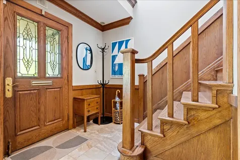 1123 Cleveland Street Evanston IL 60202