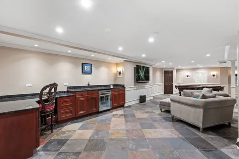 1110 Fox Glen Drive St. Charles IL 60174