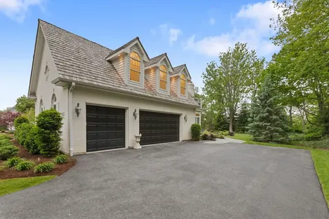 1110 Fox Glen Drive St. Charles IL 60174