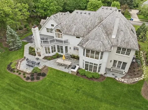 1110 Fox Glen Drive St. Charles IL 60174