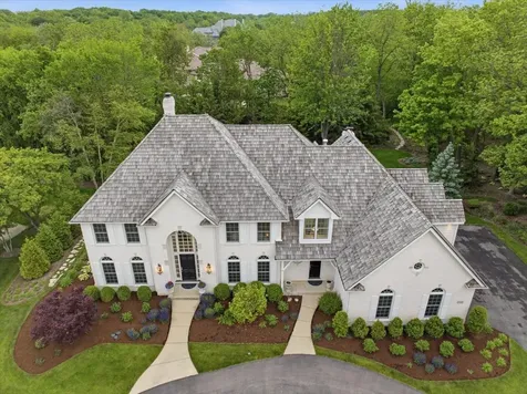 1110 Fox Glen Drive St. Charles IL 60174