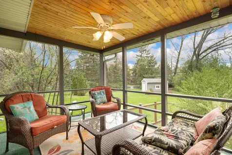 602 Hickory Road Woodstock IL 60098