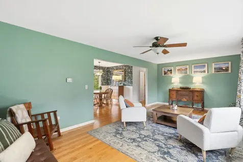 602 Hickory Road Woodstock IL 60098