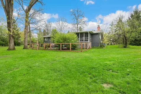 602 Hickory Road Woodstock IL 60098