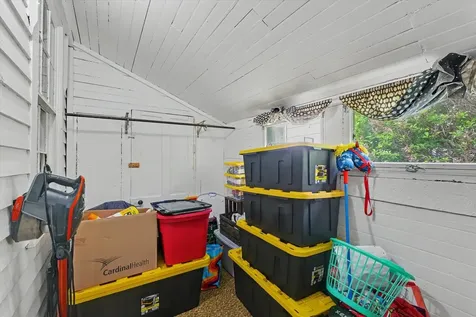 519 East Allen Street Farmer City IL 61842