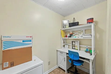 519 East Allen Street Farmer City IL 61842