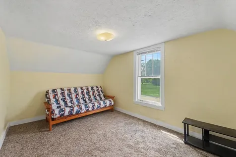 519 East Allen Street Farmer City IL 61842
