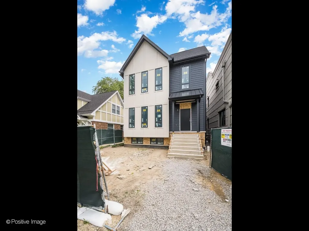 6305 North Keeler Avenue Chicago IL 60646