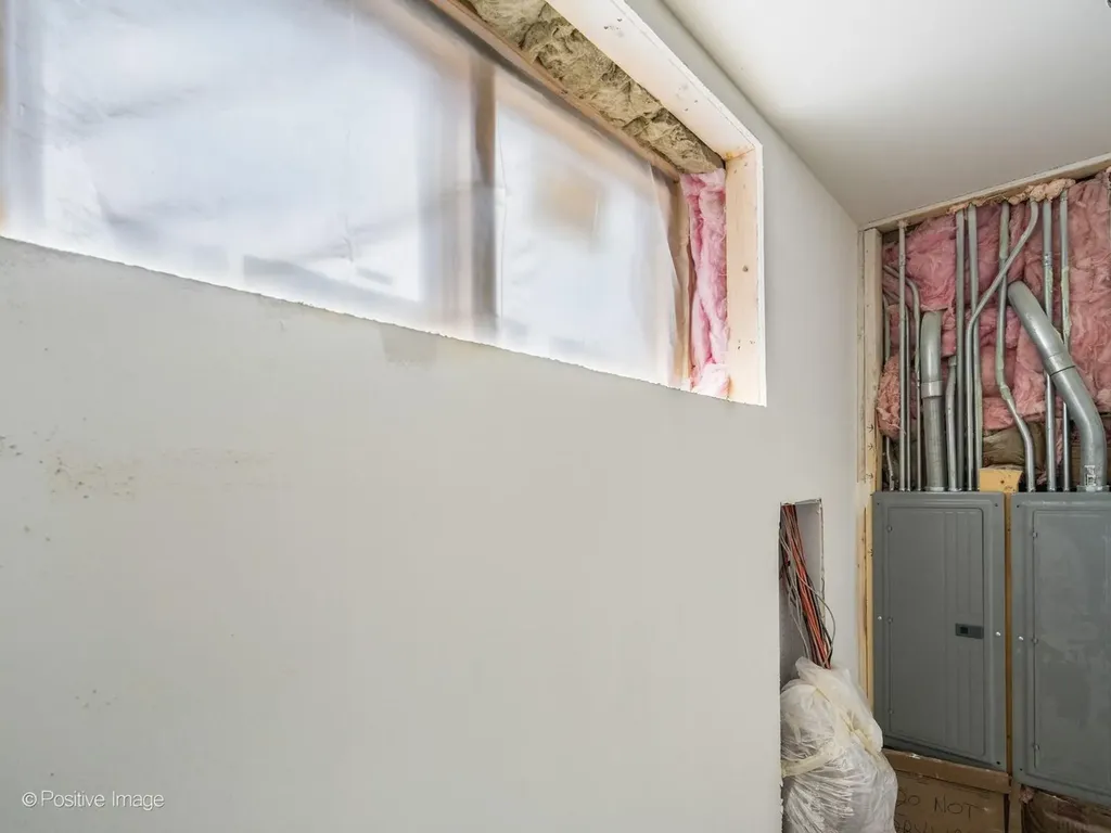 6305 North Keeler Avenue Chicago IL 60646