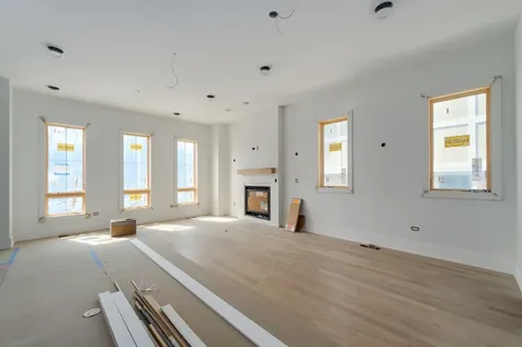 6305 North Keeler Avenue Chicago IL 60646