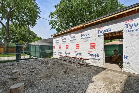 6305 North Keeler Avenue Chicago IL 60646