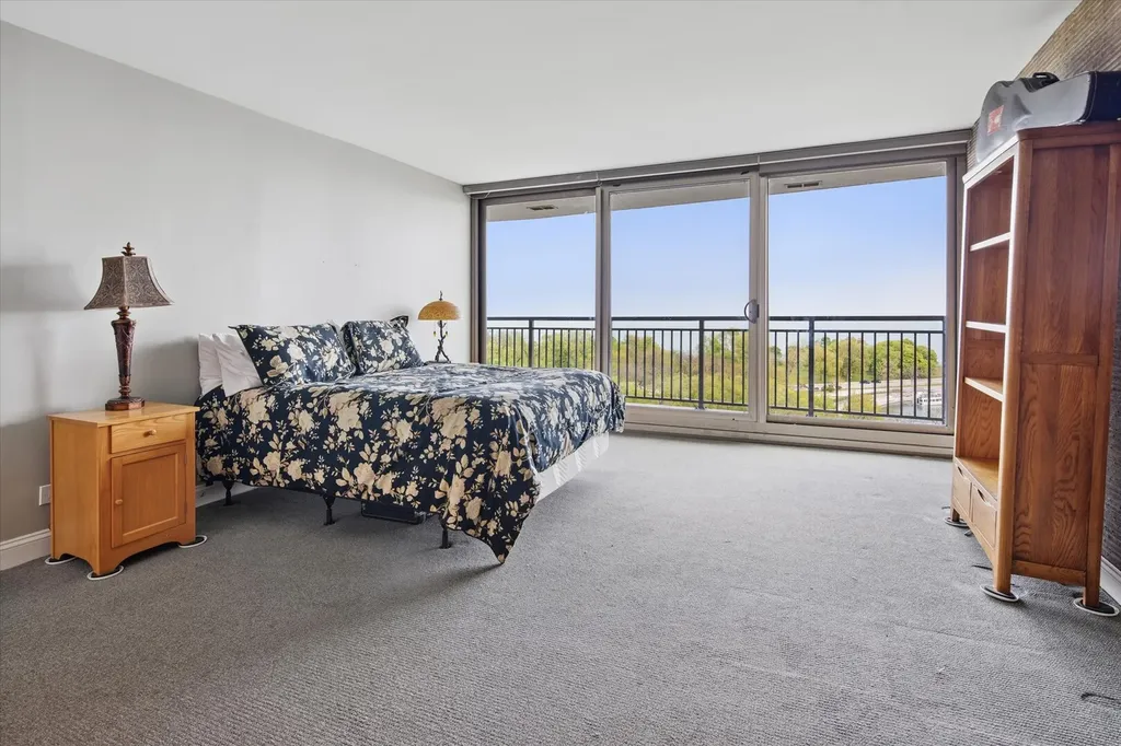 3470 North Lake Shore Drive Chicago IL 60657