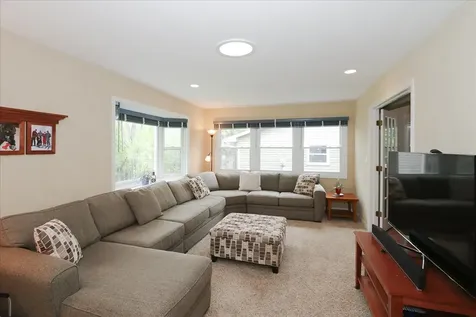 174 Timber Hill Road Buffalo Grove IL 60089