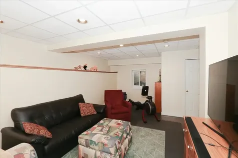 174 Timber Hill Road Buffalo Grove IL 60089