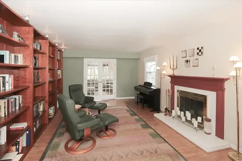 174 Timber Hill Road Buffalo Grove IL 60089
