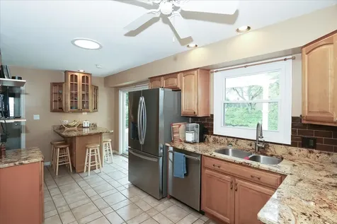 174 Timber Hill Road Buffalo Grove IL 60089