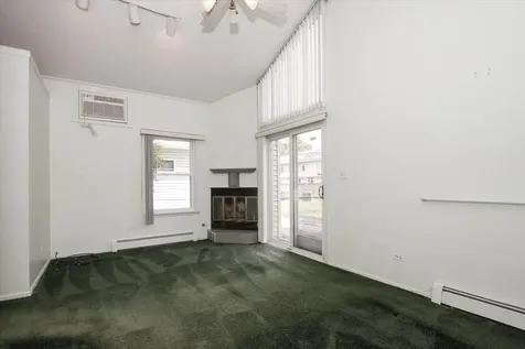 831 South Mitchell Avenue Arlington Heights IL 60005