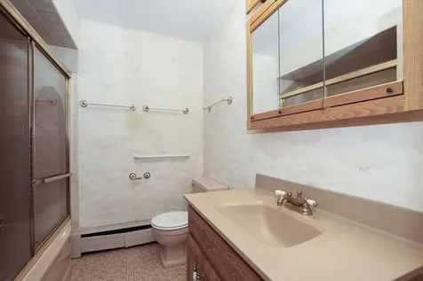 831 South Mitchell Avenue Arlington Heights IL 60005