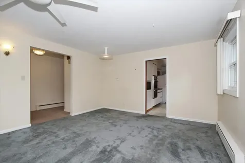 831 South Mitchell Avenue Arlington Heights IL 60005