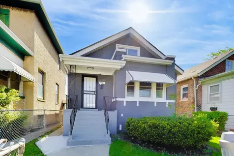 9549 South Calumet Avenue Chicago IL 60628