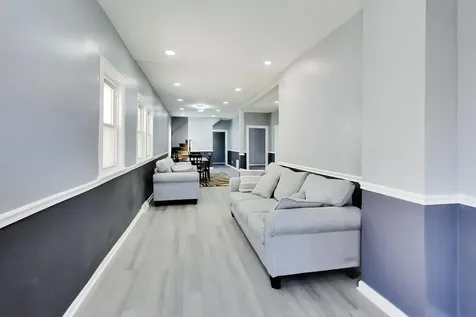 9549 South Calumet Avenue Chicago IL 60628