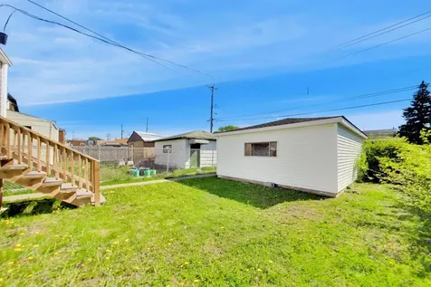9549 South Calumet Avenue Chicago IL 60628