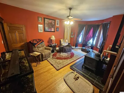1634 Vermont Street Quincy IL 62301