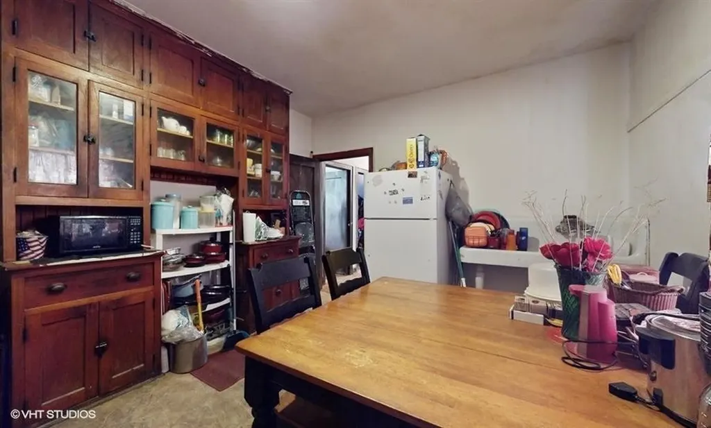 7943 South Laflin Street Chicago IL 60620