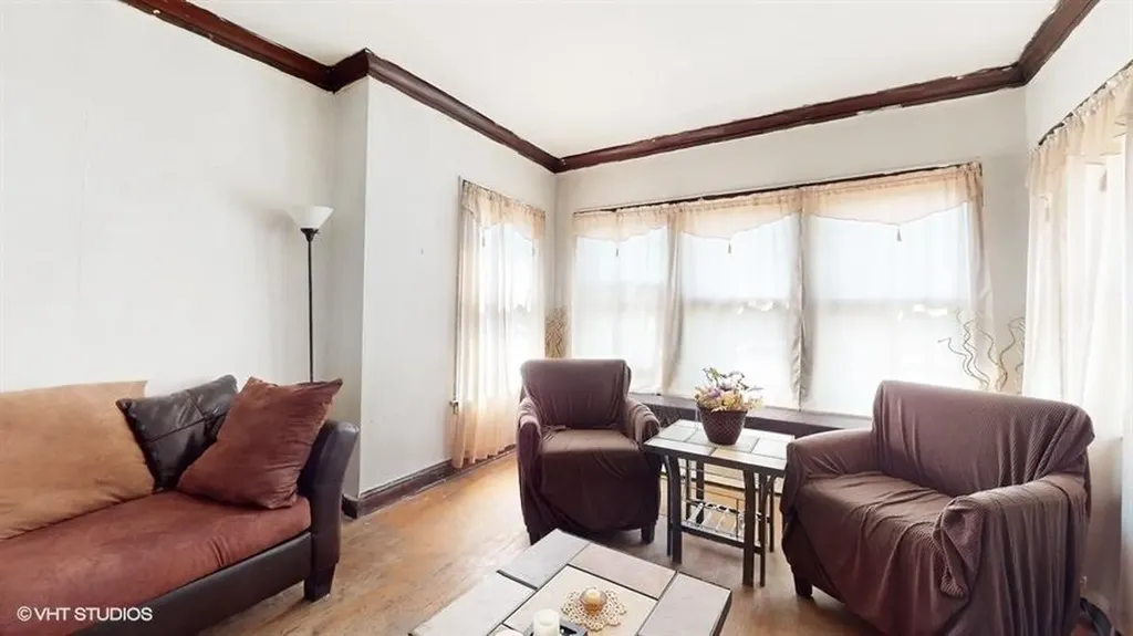7943 South Laflin Street Chicago IL 60620