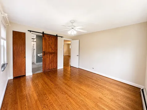 1221 North Oak Park Avenue Oak Park IL 60302
