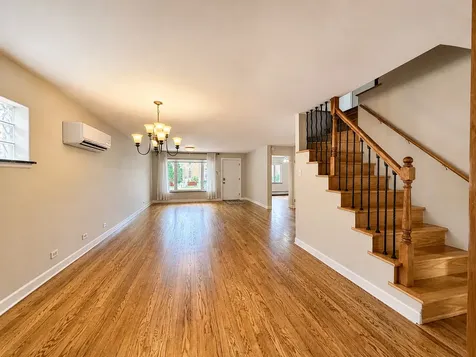 1221 North Oak Park Avenue Oak Park IL 60302