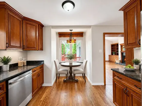 1221 North Oak Park Avenue Oak Park IL 60302