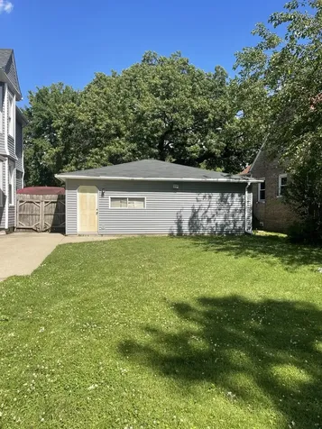 9330 South 51st Avenue Oak Lawn IL 60453
