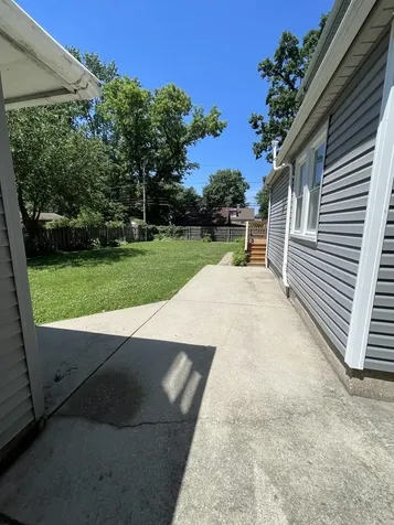 9330 South 51st Avenue Oak Lawn IL 60453