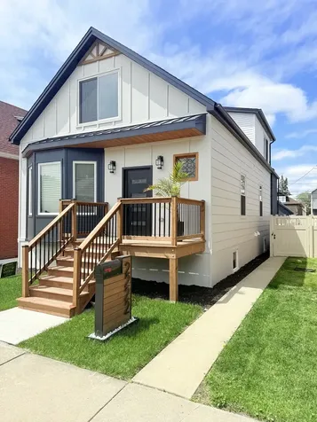 2222 Highland Avenue Berwyn IL 60402