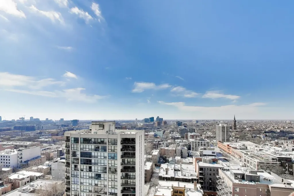 1560 North Sandburg Terrace Chicago IL 60610