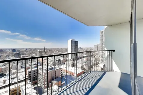1560 North Sandburg Terrace Chicago IL 60610
