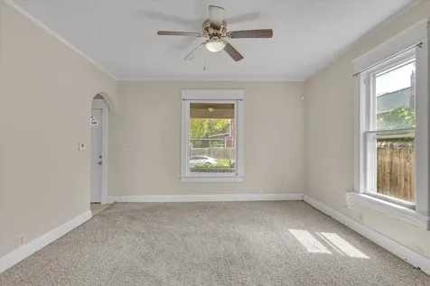 349 10TH Street Moline IL 61265
