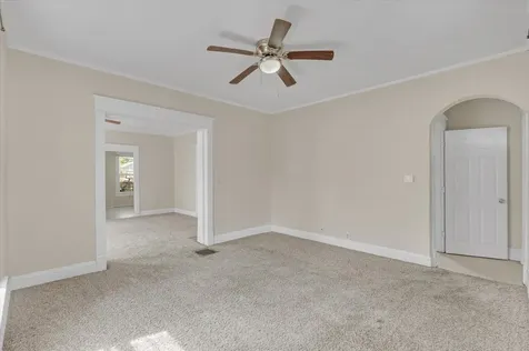 349 10TH Street Moline IL 61265