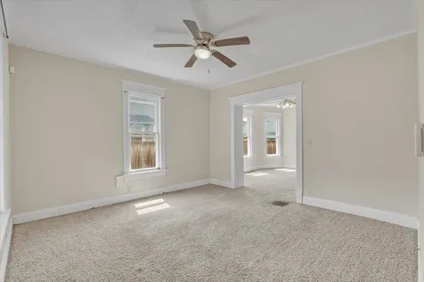 349 10TH Street Moline IL 61265