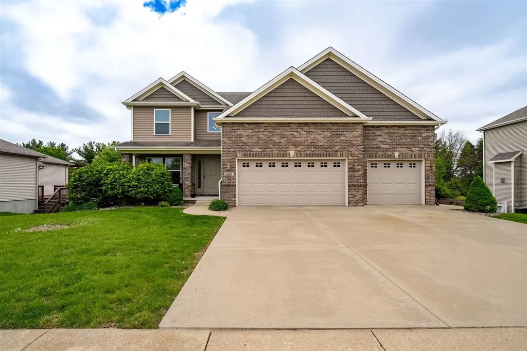 5403 Ferryman Road Bloomington IL 61705