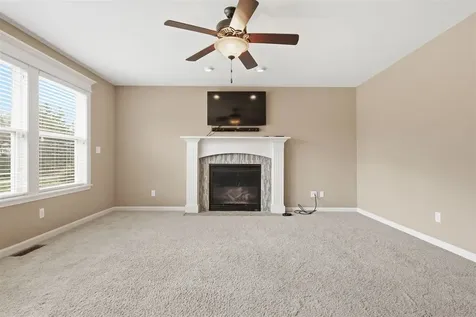 5403 Ferryman Road Bloomington IL 61705
